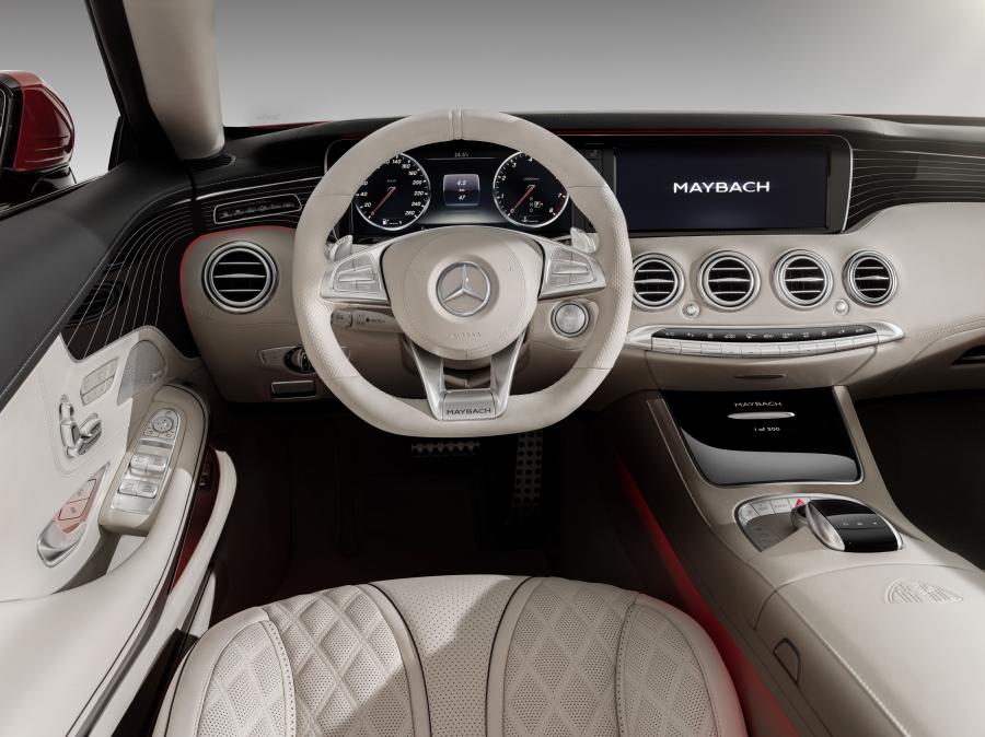 Торпедо Mercedes-Maybach S650 Cabriolet 2017 года  (фото 16 из 43)